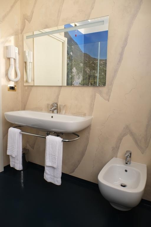 Michelangelo B&B Varenna Eksteriør billede